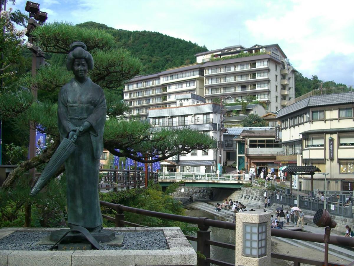 Hotel Ooedo Onsen Monogatari Miyoshiya Shin'onsen Exterior foto