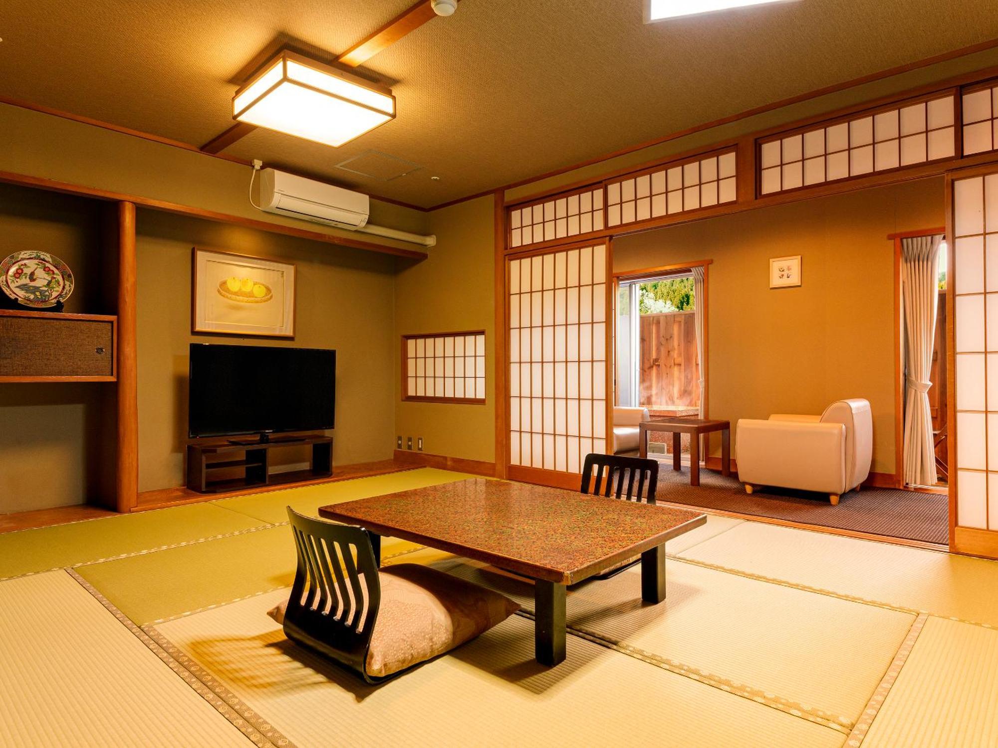 Hotel Ooedo Onsen Monogatari Miyoshiya Shin'onsen Exterior foto